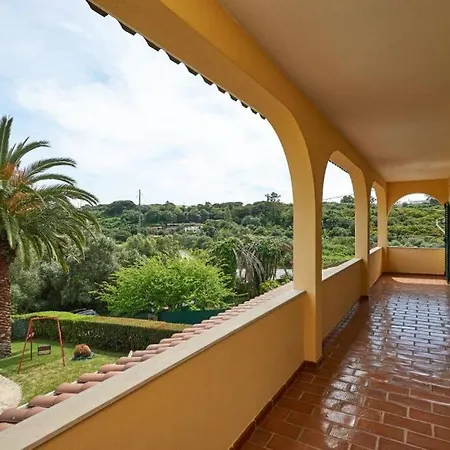 Casa Das Lampas * סינטרה