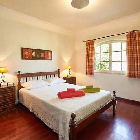 בית נופש Casa Das Lampas